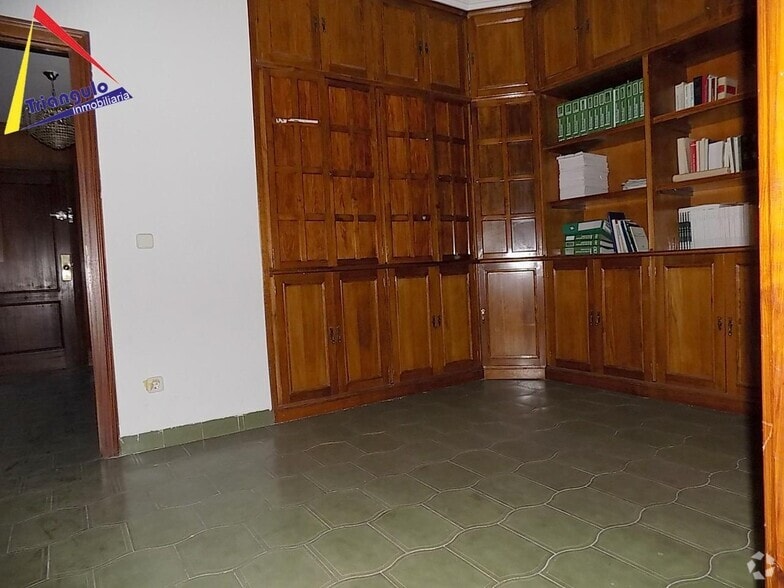 View Photo
