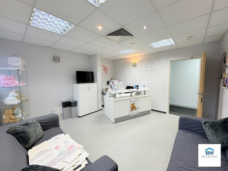 99 Barkby Rd, Leicester à louer - Photo de l’immeuble – Image 3 sur 11