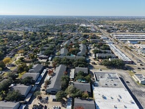 9722 Leawood Blvd, Houston, TX - VUE AÉRIENNE vue de carte - Image1
