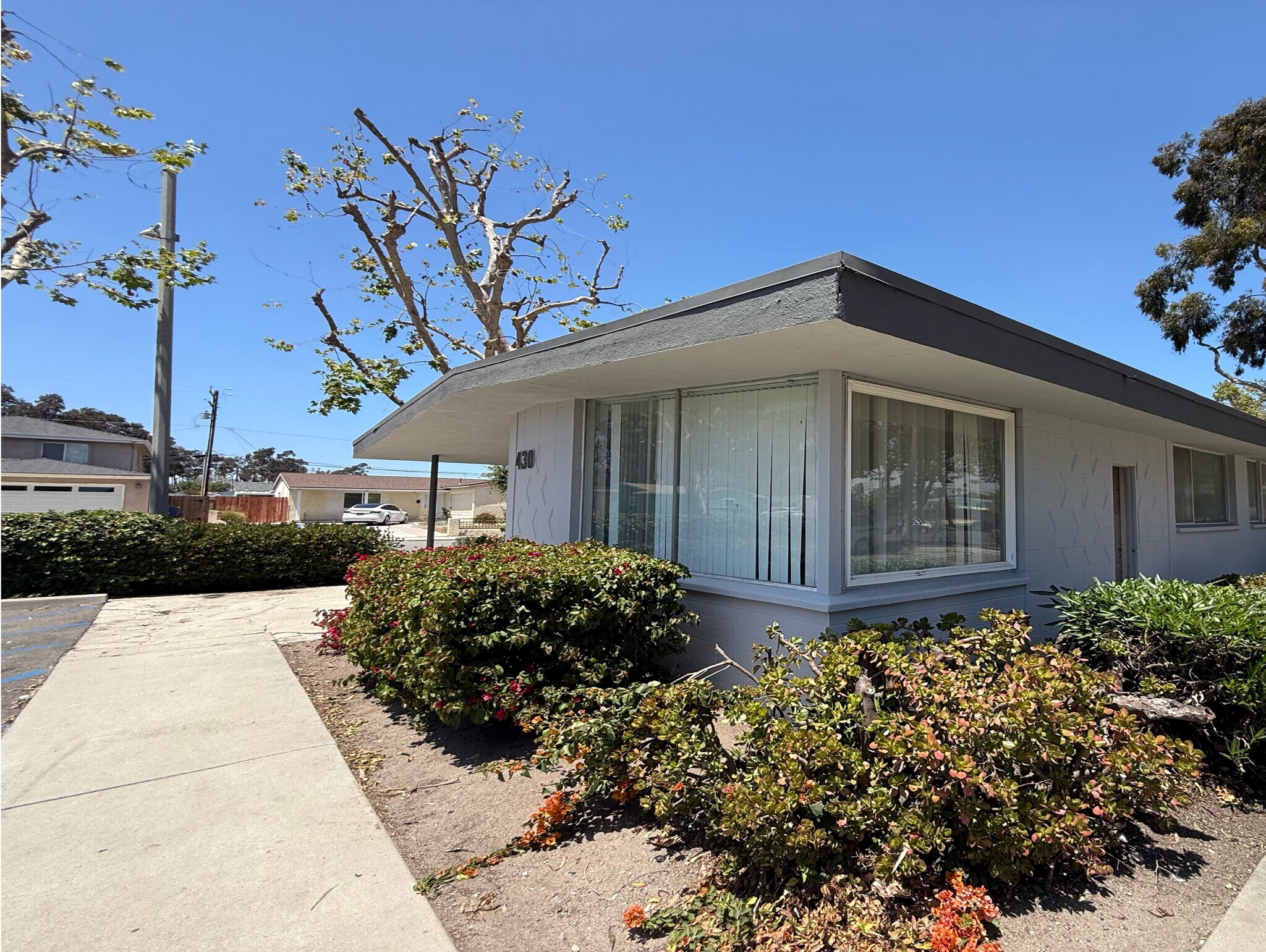 430 Park Ave, Port Hueneme, CA à louer Photo de l’immeuble– Image 1 sur 2