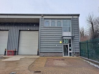 Plus de détails pour Moor Rd, Chesham - Industriel/Logistique à louer