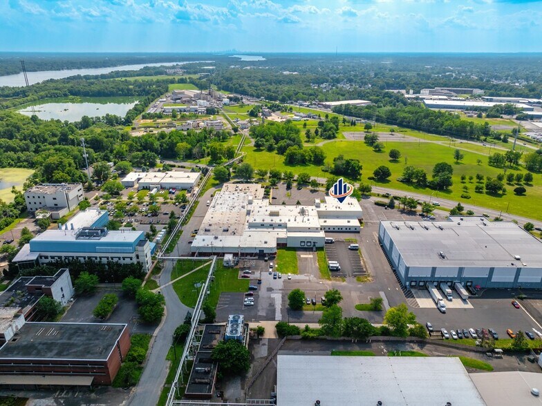 310 George Patterson Blvd, Bristol, PA à louer - Aérien – Image 2 sur 7