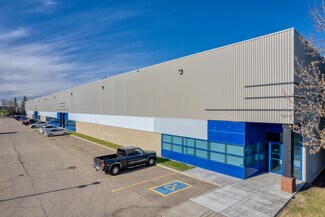 Plus de détails pour 2634 45th Ave SE, Calgary, AB - Local d'activités à louer