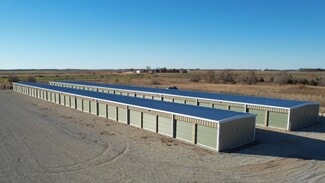 Plus de détails pour 640 Garfield ave, Sterling, KS - Spécialisé à vendre