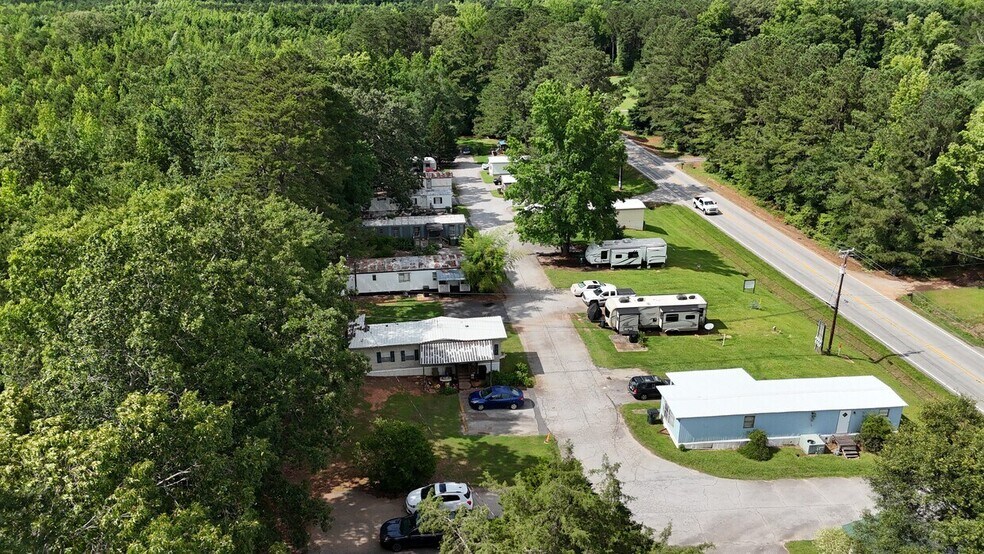 Peach and Apple Blossom Mobile Home Park portefeuille de 2 biens à vendre sur LoopNet.fr - Aérien – Image 3 sur 5
