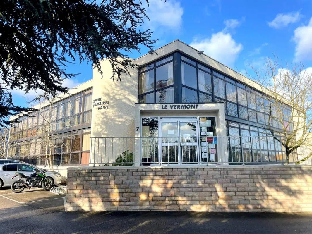 Bureau dans Fontaine-lès-Dijon à vendre Photo de l’immeuble– Image 1 sur 12