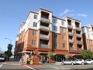 Plus de détails pour 240 3rd St, Oakland, CA - Bureau/Local commercial à louer