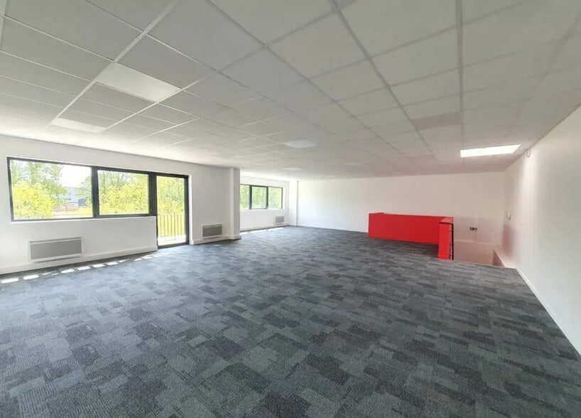 Industriel/Logistique dans Bailly-Romainvilliers à vendre - Photo intérieure – Image 3 sur 6