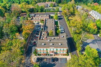 245 Main St, Chester, NJ - Vue aérienne  vue de carte - Image1