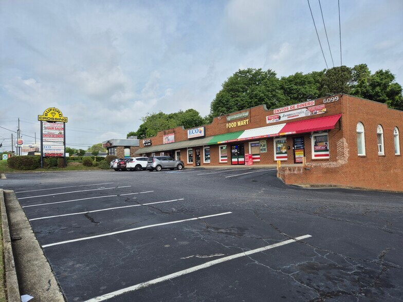 6099 Buford Hwy, Norcross, GA à vendre - Photo de l’immeuble – Image 1 sur 7