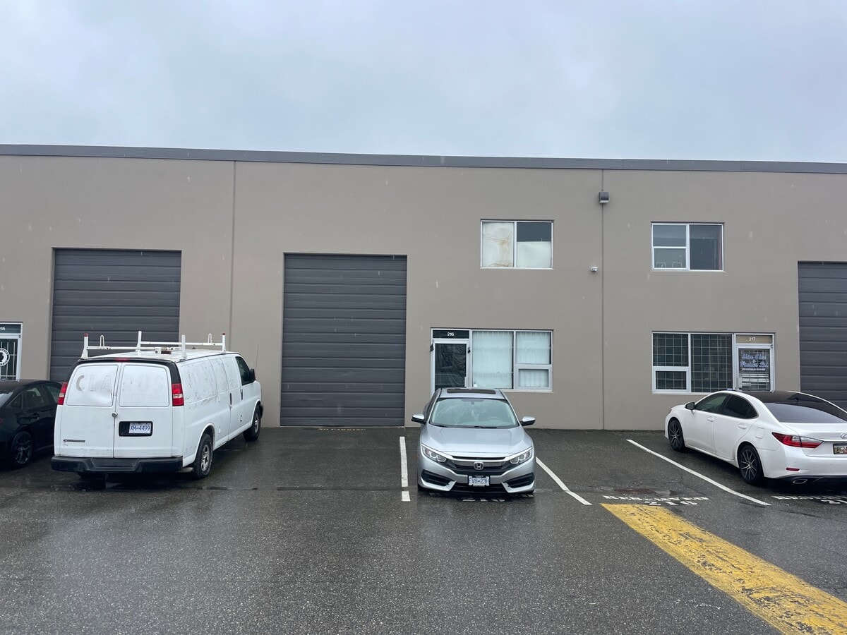 12448 82nd Ave, Surrey, BC V3W 3E9 - Lot 216 -  - Photo intérieure - Image 1 of 1