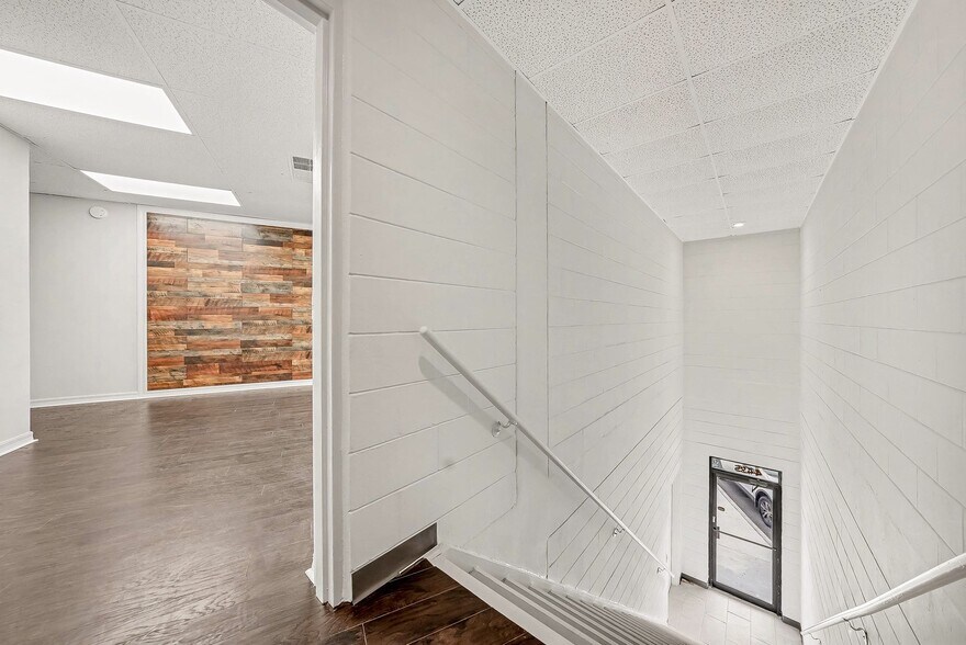 4427-4439 Gunn Hwy, Tampa, FL à louer - Photo de l’immeuble – Image 2 sur 18