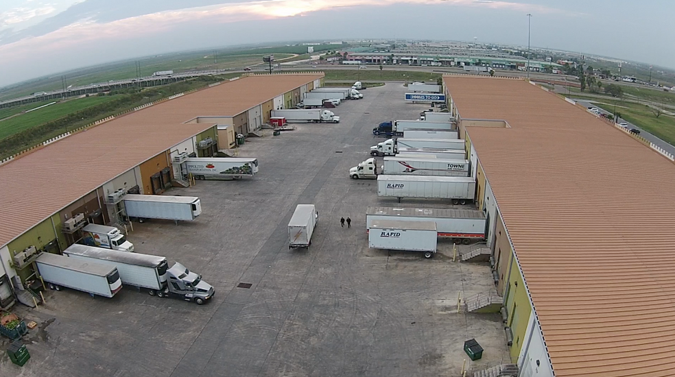 2101 W Military Hwy, McAllen, TX à louer - Photo de l’immeuble – Image 2 sur 4