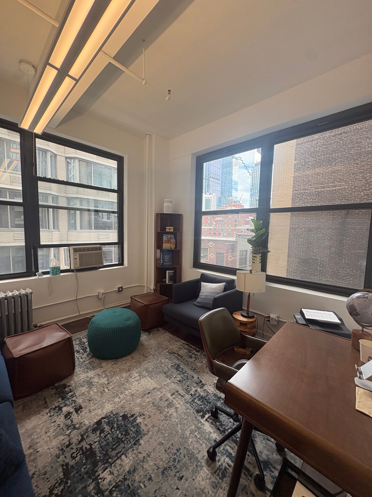 330 W 38th St, New York, NY à louer Photo intérieure– Image 1 sur 5