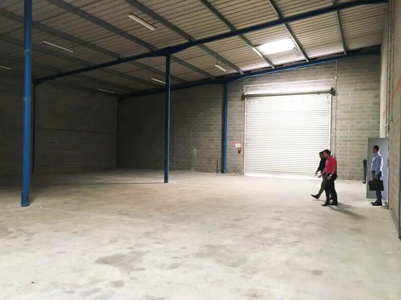 8 Avenue Du Louron, Colomiers à louer - Photo de l’immeuble – Image 2 sur 4