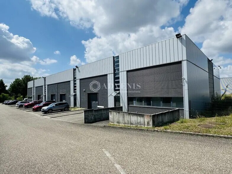 Local d’activités dans Mundolsheim à louer - Photo de l’immeuble – Image 1 sur 5