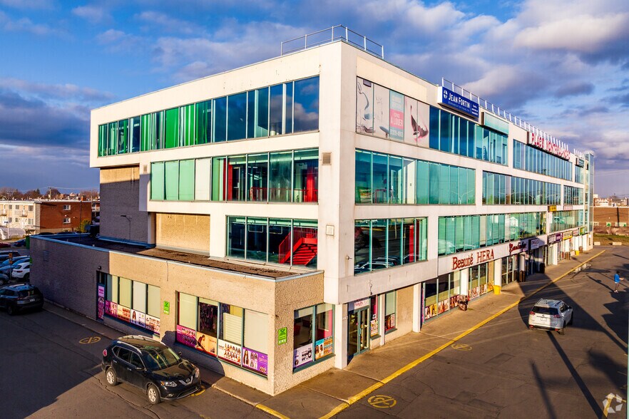 5805-5879 Boul Henri-Bourassa E, Montréal, QC à louer - Photo de l’immeuble – Image 2 sur 18