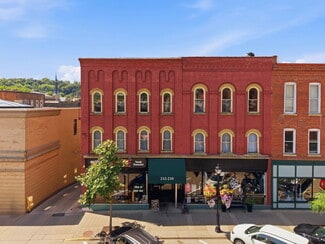 Plus de détails pour 210-212 Bush St, Red Wing, MN - Local commercial à vendre