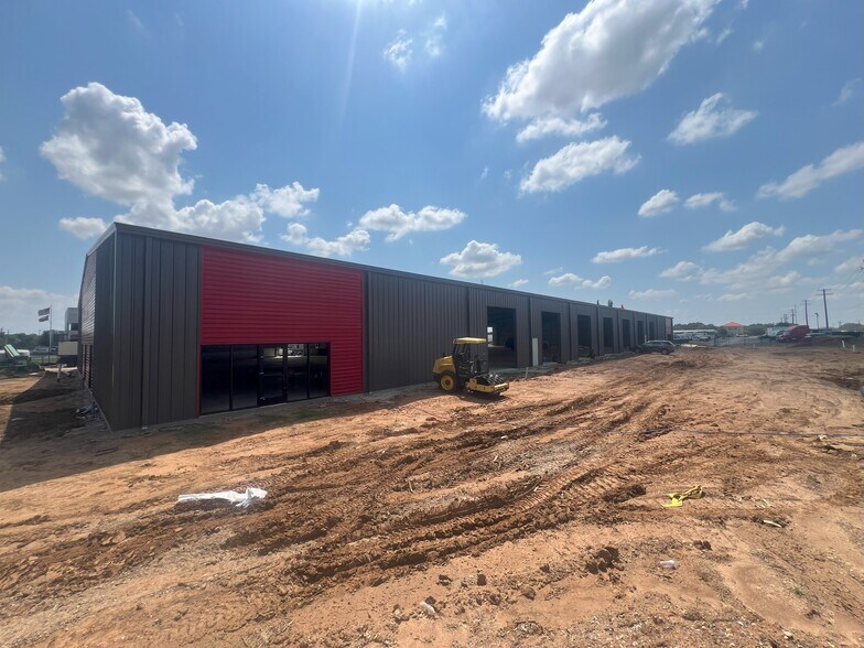 12300 S Pipeline Rd, Euless, TX à vendre - Photo de l’immeuble – Image 2 sur 4