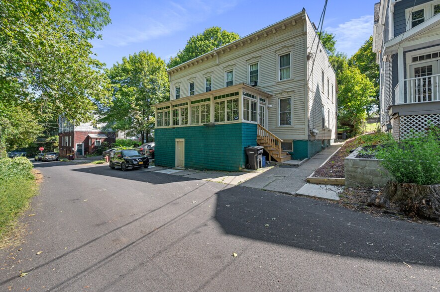 Troy Multi-Family Portfolio portefeuille de 3 biens à vendre sur LoopNet.fr - Photo de l’immeuble – Image 2 sur 32