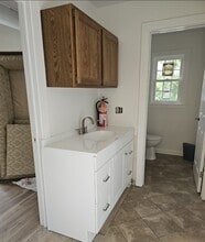 115 E Aurora Rd, Northfield, OH à louer Photo intérieure– Image 1 sur 2