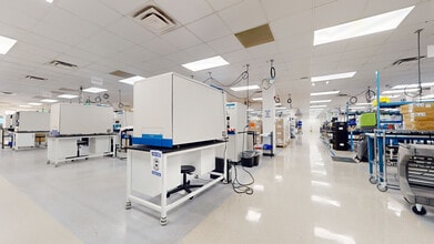 1100 Eisenhower Pl, Ann Arbor, MI à vendre Photo intérieure– Image 1 sur 6