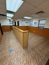 3057 Coney Island Ave, Brooklyn, NY à louer Photo intérieure– Image 2 sur 11