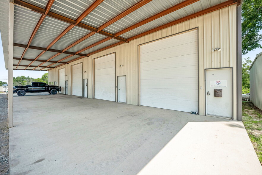 1510 E Washington St, Stephenville, TX à louer - Photo de l’immeuble – Image 3 sur 4