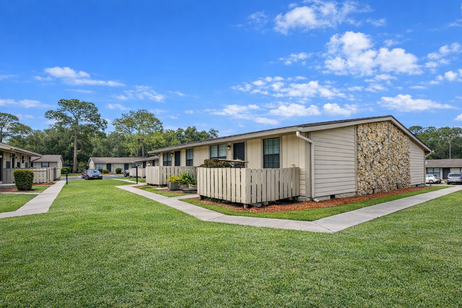 1529 NE 39th Ave, Ocala, FL à vendre Photo principale– Image 1 sur 21