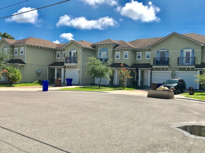 1800 Bassinger St, Kissimmee, FL à vendre - Photo principale – Image 1 sur 18