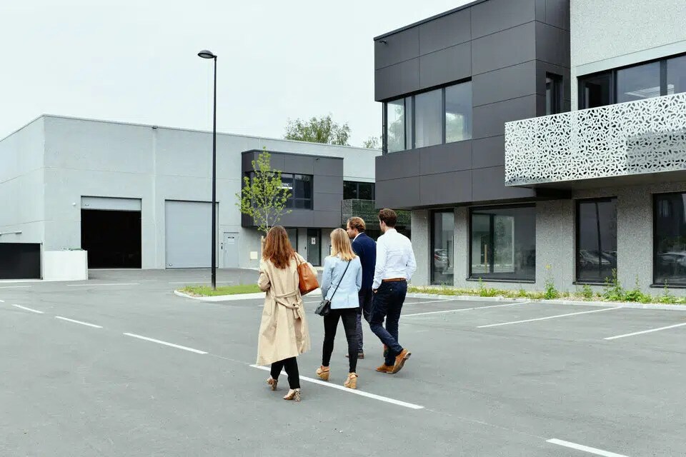 Local d’activités dans Héric à louer Photo de l’immeuble– Image 1 sur 3