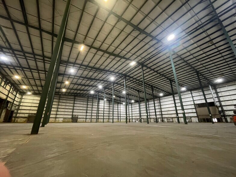 840 Boling St, Jackson, MS à louer - Photo intérieure – Image 2 sur 4