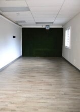 13555 Automobile Blvd, Clearwater, FL à louer Photo intérieure– Image 2 sur 40