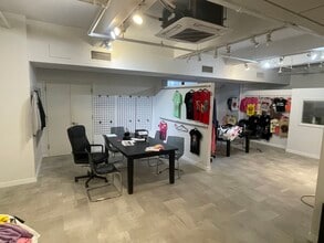 1412 Broadway, New York, NY à louer Photo intérieure– Image 2 sur 3