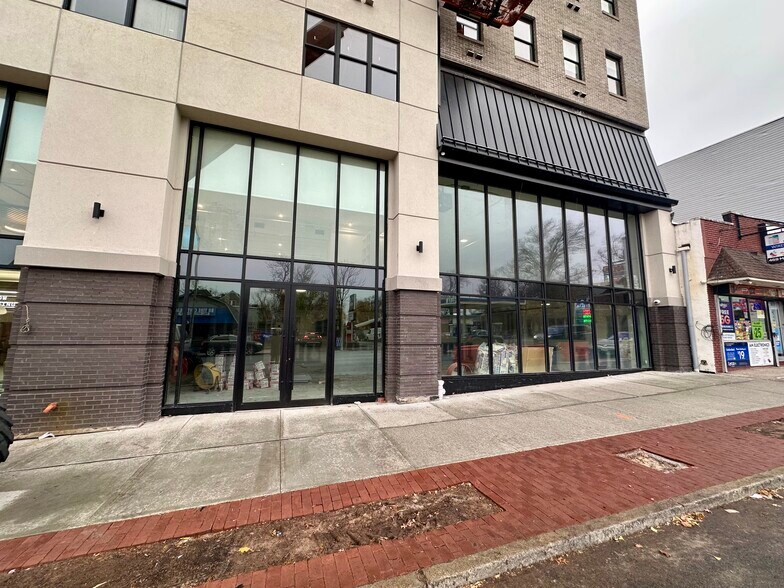 475 Main St, Orange, NJ à louer - Photo intérieure – Image 2 sur 4