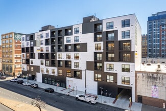 Plus de détails pour 1314 Spring Garden St, Philadelphia, PA - Local commercial à louer