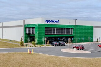 Plus de détails pour 113 N Maple St, Enfield, CT - Industriel/Logistique à louer