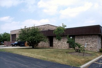 Plus de détails pour 2906-2920 N Arlington Heights Rd, Arlington Heights, IL - Industriel/Logistique à louer