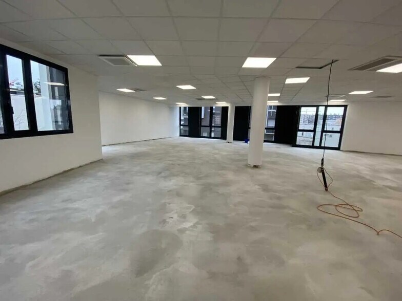 Bureau dans Lyon à vendre - Photo intérieure – Image 2 sur 16