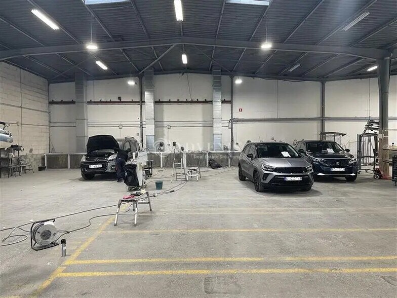 Local d’activités dans Mérignac à louer - Photo de l’immeuble – Image 1 sur 7