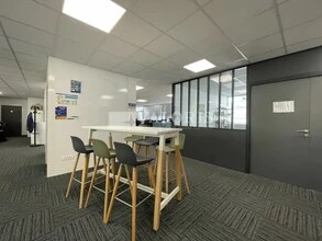 Bureau dans Villeurbanne à louer Photo intérieure– Image 1 sur 11