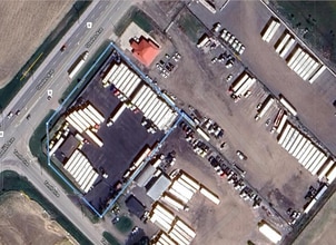 16574 Steeles Ave, Halton Hills, ON - Vue aérienne  vue de carte