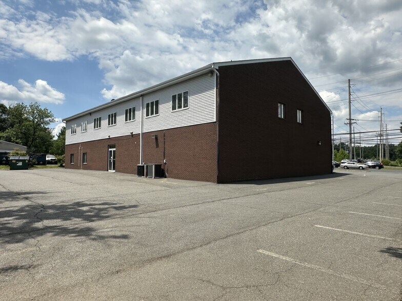 947 Route 206, Princeton, NJ à vendre - Photo de l’immeuble – Image 3 sur 5