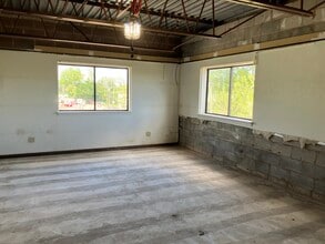 50 Rockland Rd, Norwalk, CT à louer Photo intérieure– Image 2 sur 3