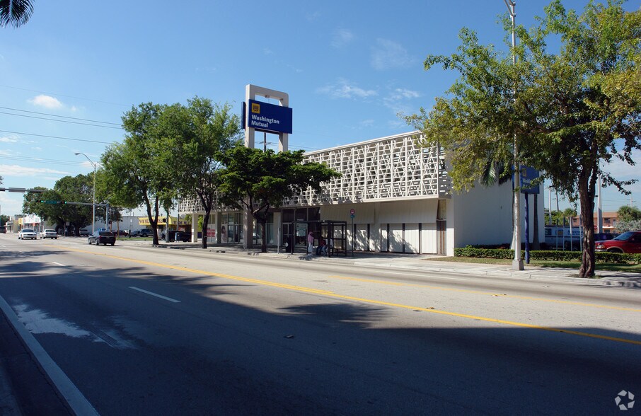 5800 NW 7th Ave, Miami, FL à louer - Photo de l’immeuble – Image 1 sur 15