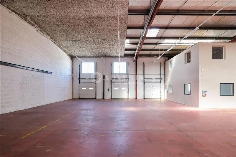 Industriel/Logistique dans Corbas à louer - Photo de l’immeuble – Image 3 sur 9
