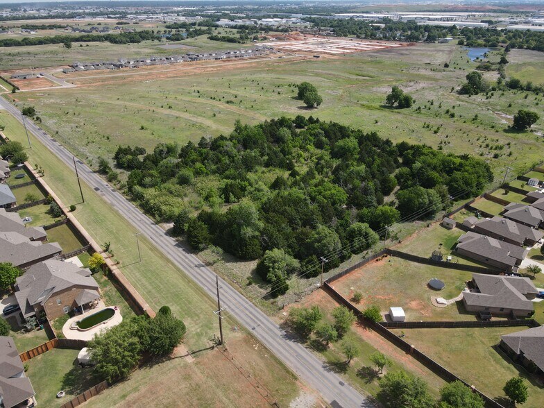 SW 29th & County Line, Oklahoma City, OK à vendre - Photo de l’immeuble – Image 3 sur 3