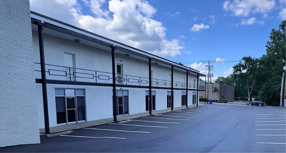 1412 N Broadway, Lexington, KY à louer - Photo de l’immeuble – Image 3 sur 4