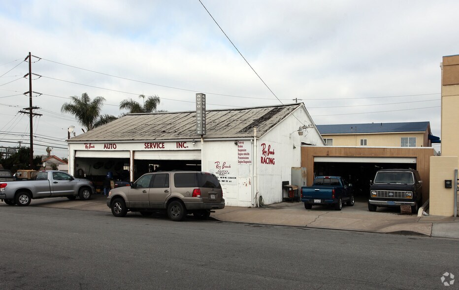 25 W 11th St, National City, CA à vendre - Photo principale – Image 1 sur 3