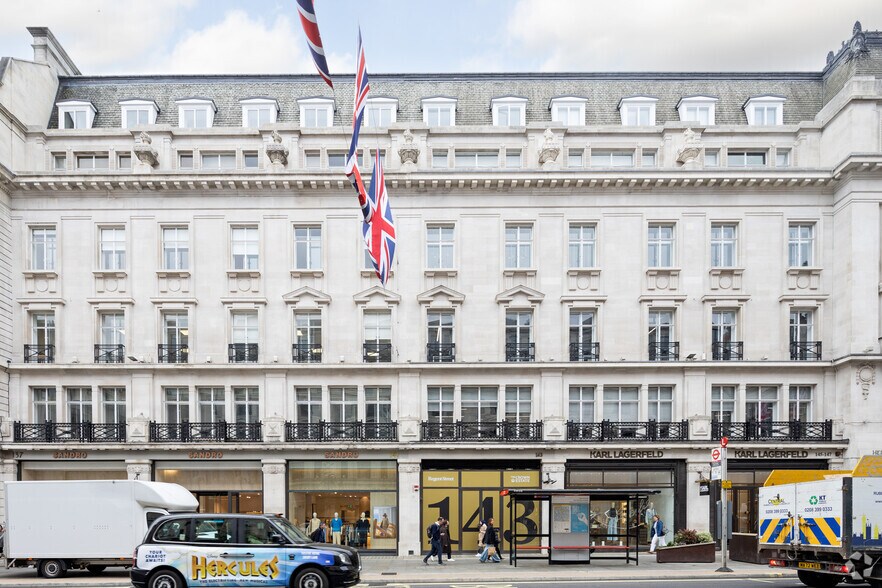 143-147 Regent St, Londres à louer - Photo de l’immeuble – Image 2 sur 2